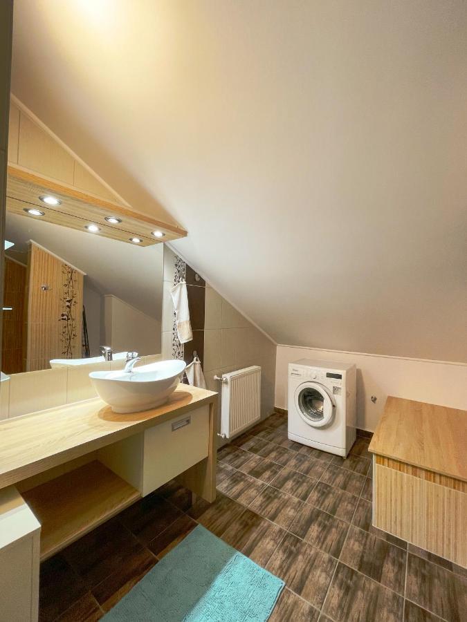 Balatonalmádi Pine&Chill2 Apartments מראה חיצוני תמונה